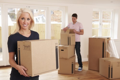 Packing and transport support for an office move in Merton