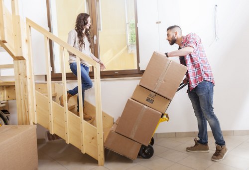 Business relocation checklist and moving preparation for Merton customers